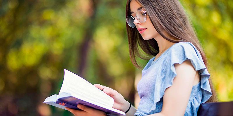 Leer libros de humanidades y no desfallecer en el intento